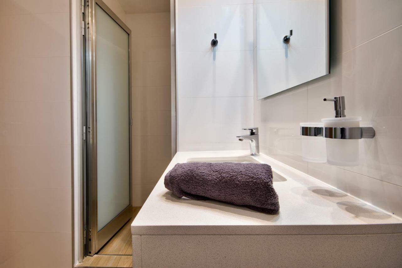 Spinola Park - The One Bedroom Loft St. Julian's Exteriör bild