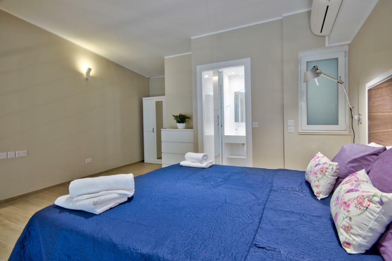 Spinola Park - The One Bedroom Loft St. Julian's Exteriör bild