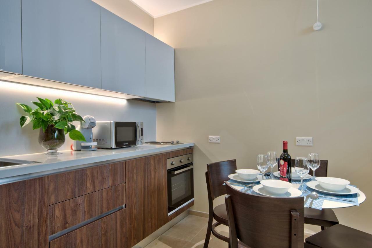 Spinola Park - The One Bedroom Loft St. Julian's Exteriör bild